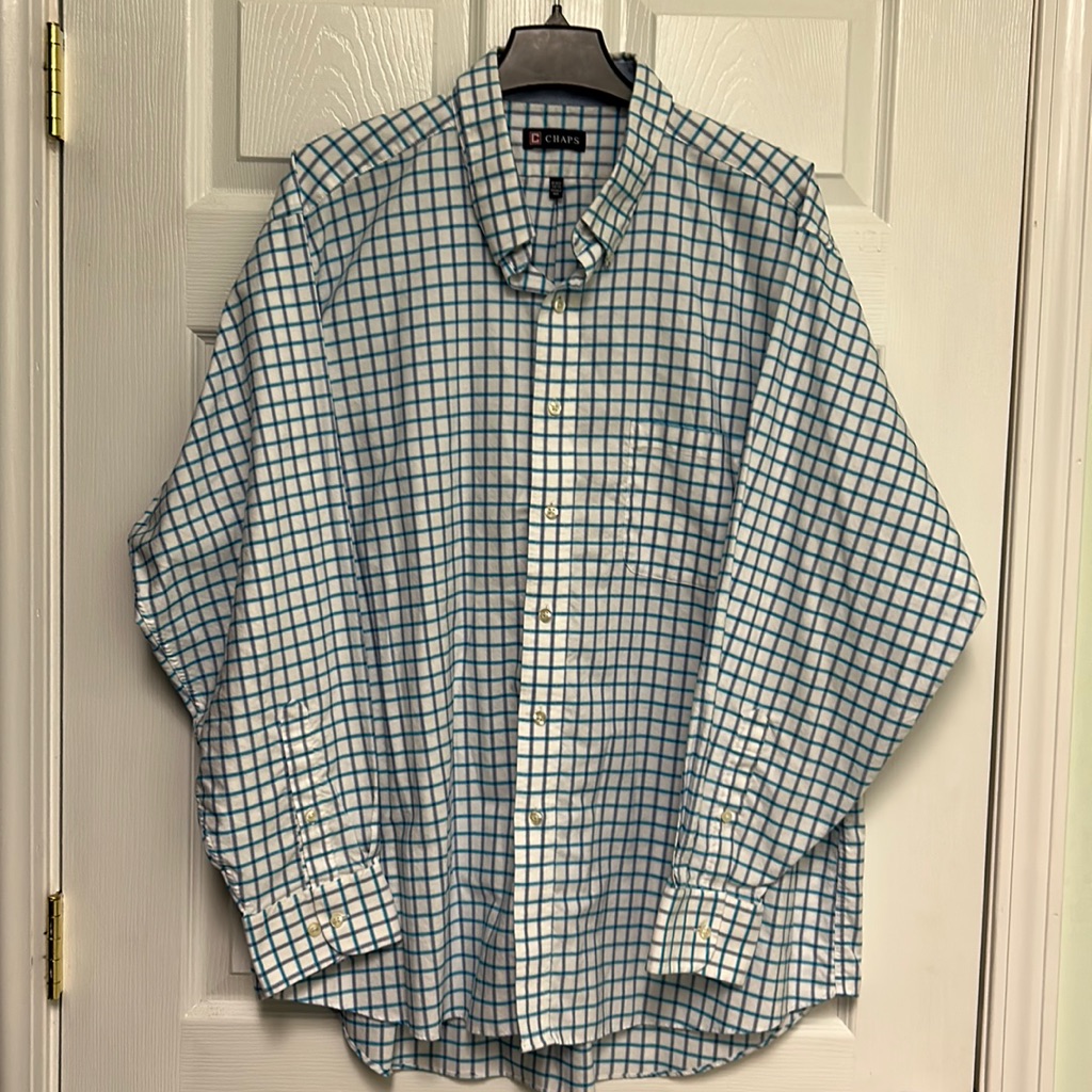 Chaps Wrinkle Free Button Down